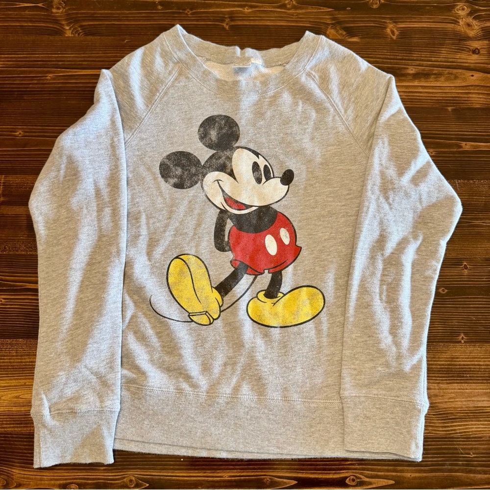 Disney Mickey Mouse Gray Crewneck Sweatshirt Size‎ S